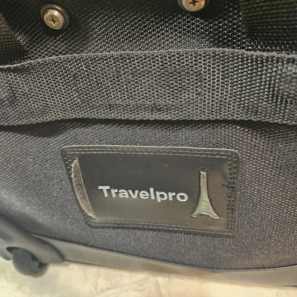 Travelpro Rolling Laptop Bag 2 Wheel Carry On Briefcase Black (16